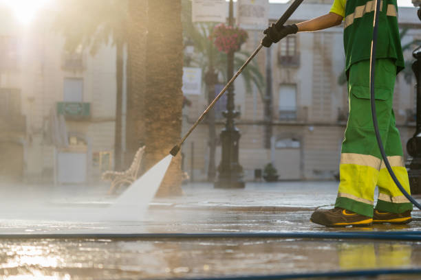 Best Pool Deck Cleaning  in Rolla, MO